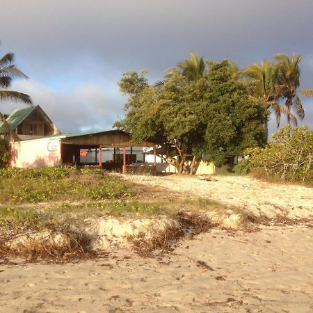 Hospedaje Casa Soleil Puerto Villamil Eksteriør billede
