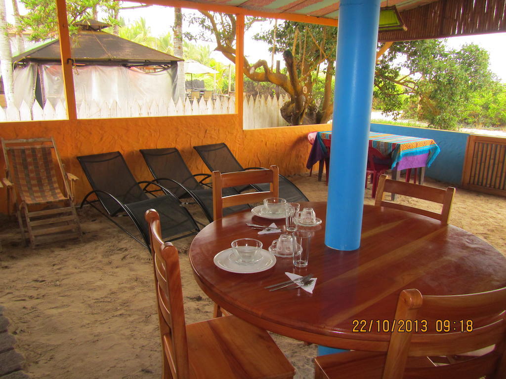 Hospedaje Casa Soleil Puerto Villamil Eksteriør billede