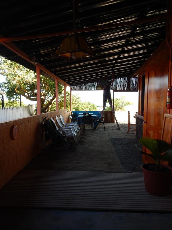 Hospedaje Casa Soleil Puerto Villamil Eksteriør billede